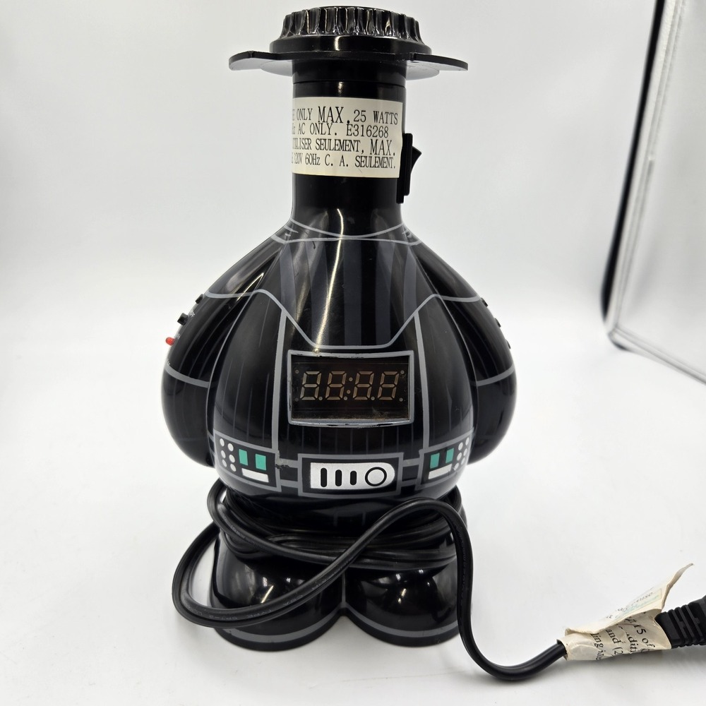 Star Wars Collectible Darth Vader Funko Lamp/Alarm Clock w/MP3 No Shade Tested